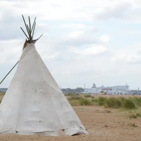 Dune Et Terrasse Merville-Franceville-Plage