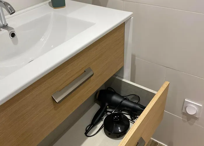 Dune Et Terrasse Merville-Franceville-Plage