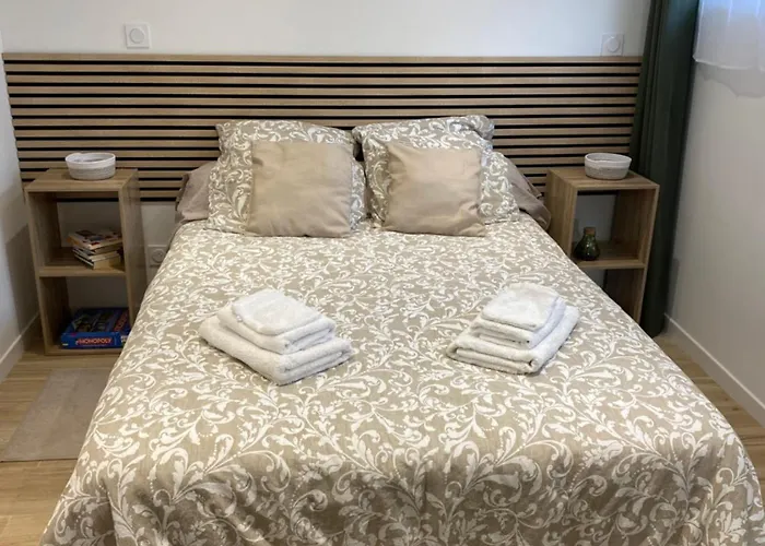 Dune Et Terrasse Мервиль-Франсвиль